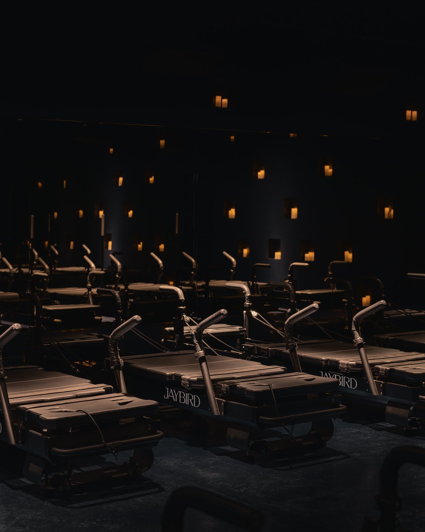 Microcement Floor and Venetian Plaster Ceiling Course